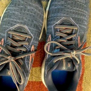 Brooks ghost 12 size 8.5